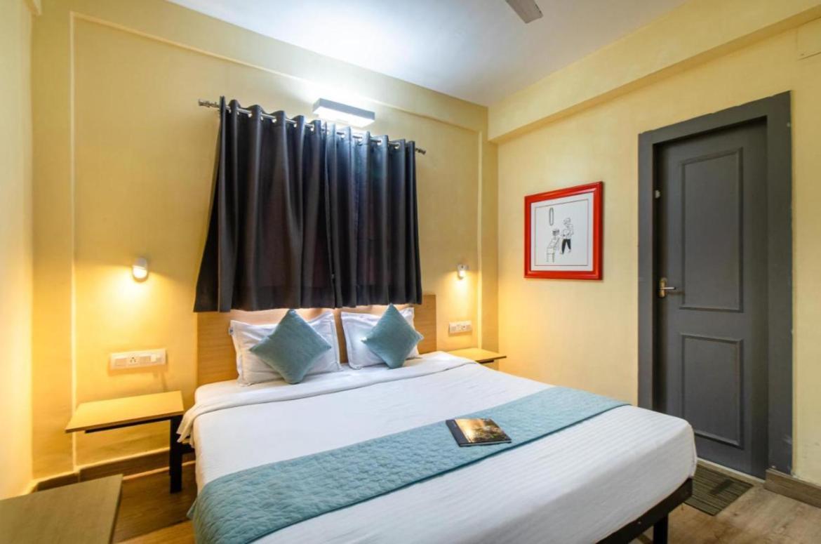 Grand House By Urban Guest house Vrindavan